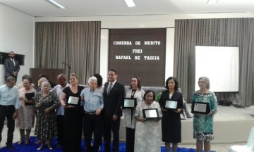 IRMÃ ANELY BORTOLOTTO É HOMENAGEADA COM COMENDA DE MÉRITO EM PEDRO AFONSO