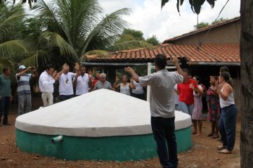 PROJETO DA CÁRITAS DA DIOCESE DE MIRACEMA BENEFICIA FAMÍLIAS COM CISTERNAS DE PLACAS